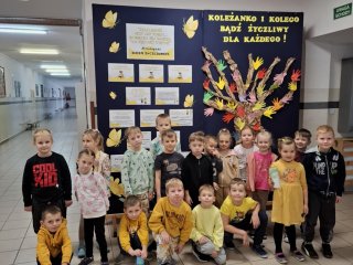 Dzień Życzliwości w naszej szkole – moc uśmiechu i kolor żółty!