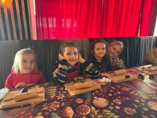 Wycieczka klas pierwszych do Pracowni Świętego Mikołaja