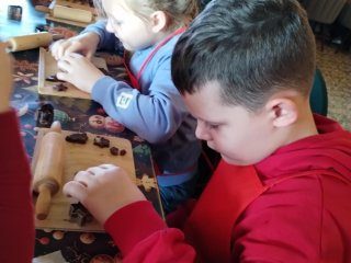 Wycieczka klas pierwszych do Pracowni Świętego Mikołaja