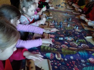 Wycieczka klas pierwszych do Pracowni Świętego Mikołaja