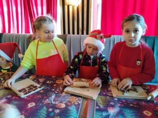 Wycieczka klas pierwszych do Pracowni Świętego Mikołaja