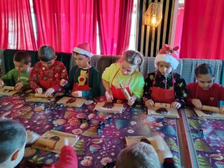 Wycieczka klas pierwszych do Pracowni Świętego Mikołaja