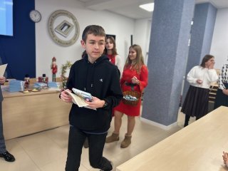 Uczniowie naszej szkoły triumfują w międzyszkolnym konkursie języka angielskiego „Dictionary Master”