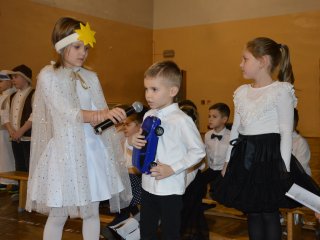 Jasełka szkolne – magia świątecznego przedstawienia