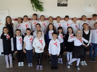 Wspólne odśpiewanie Hymnu Narodowego 