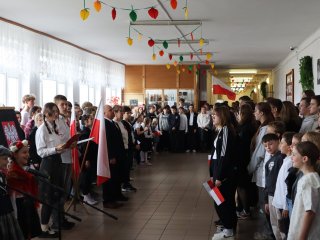 Wspólne odśpiewanie Hymnu Narodowego 