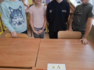 „LITERKI W AKCJI” – JESIENNE ZADANIE KLASY 1a