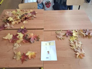 „LITERKI W AKCJI” – JESIENNE ZADANIE KLASY 1a