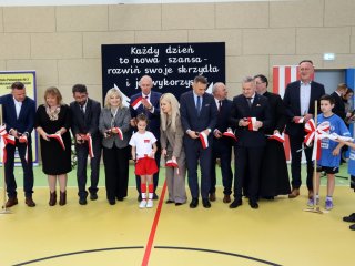 Uroczyste otwarcie sali gimnastycznej po modernizacji – dzień pełen wzruszeń i radości