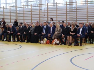 Uroczyste otwarcie sali gimnastycznej po modernizacji – dzień pełen wzruszeń i radości