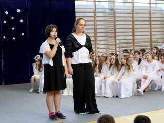 Jasełka w naszej szkole – wyjątkowe spotkanie z bożonarodzeniową tradycją