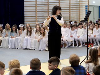 Jasełka w naszej szkole – wyjątkowe spotkanie z bożonarodzeniową tradycją