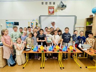 Śladami Marii Skłodowskiej-Curie – naukowa przygoda klasy II b