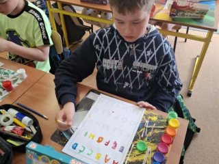 Twórcze pożegnanie z projektem „Literki w akcji”
